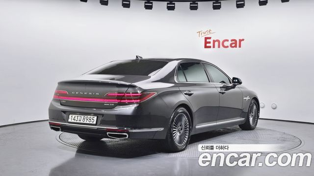 Genesis G90 2019 — photo 2