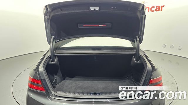 Genesis G90 2019 — photo 16