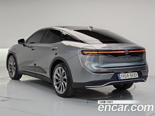 Toyota Crown 2024 — photo 4