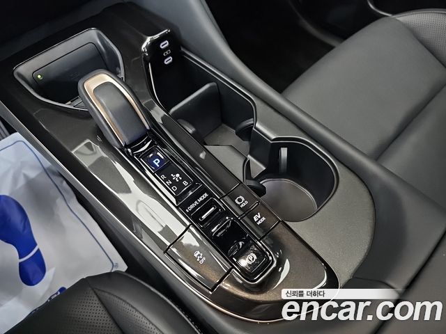 Toyota Crown 2024 — photo 9