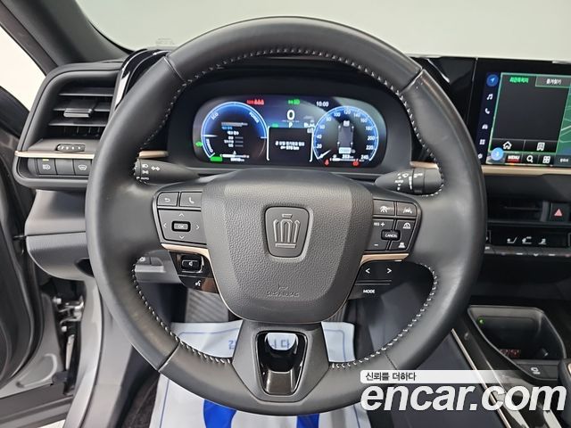 Toyota Crown 2024 — photo 11