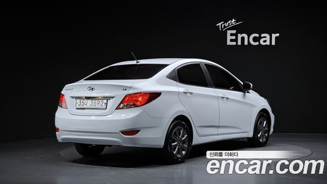 Hyundai Accent 2019 — photo 2