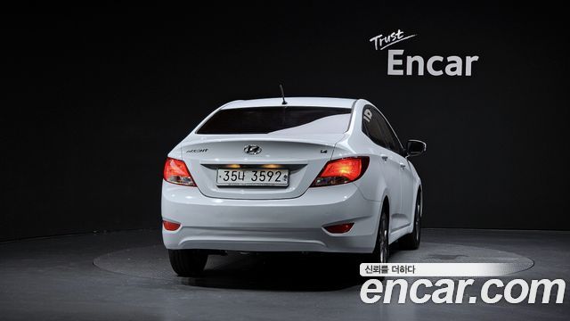 Hyundai Accent 2019 — photo 4