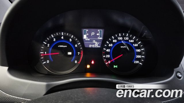 Hyundai Accent 2019 — photo 11