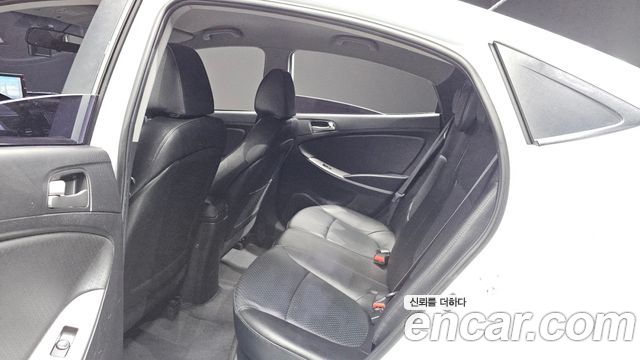 Hyundai Accent 2019 — photo 18