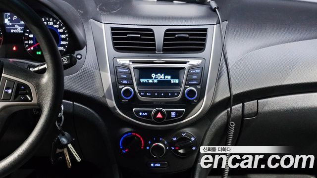 Hyundai Accent 2019 — photo 23