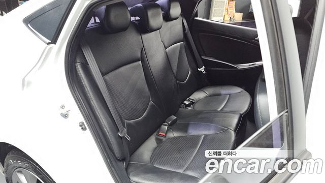 Hyundai Accent 2019 — photo 16