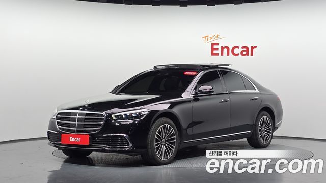 Mercedes-Benz S-Class 2025 — photo 41