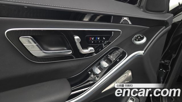 Mercedes-Benz S-Class 2025 — photo 38