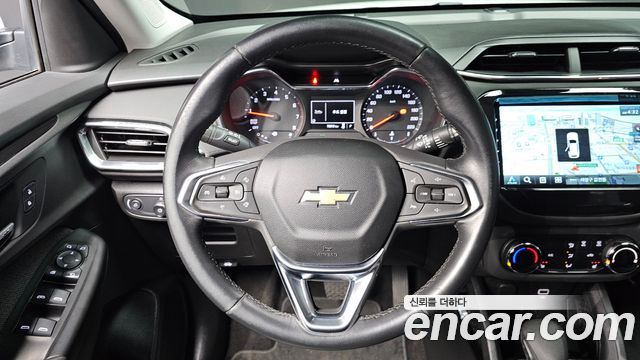 Chevrolet Korea Trailblazer 2021 — photo 13