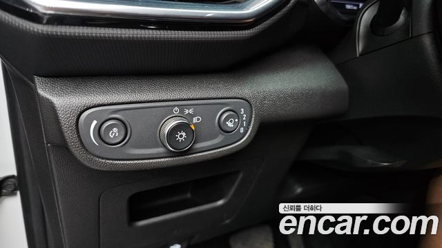 Chevrolet Korea Trailblazer 2021 — photo 14