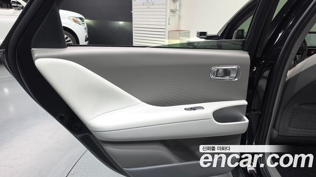 Hyundai Ioniq6 2023 — photo 15