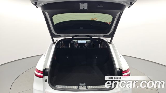 Genesis GV70 2022 — photo 34