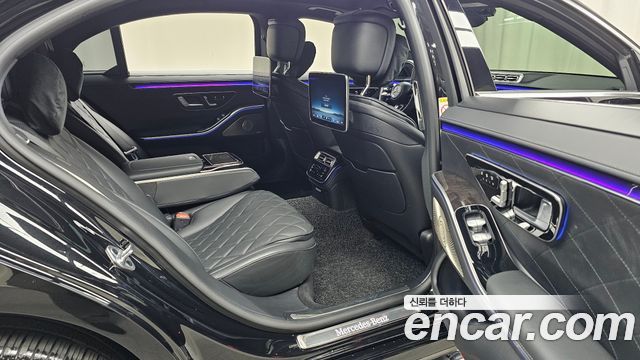 Mercedes-Benz S-Class 2021 — photo 11