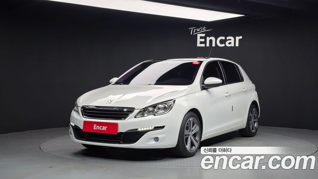 Peugeot 308 2017 — photo 1
