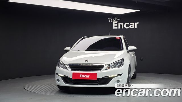 Peugeot 308 2017 — photo 3