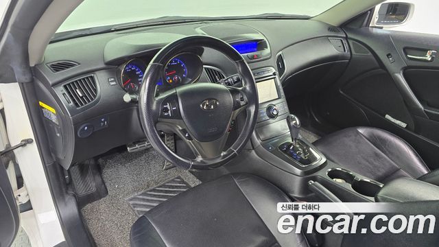 Hyundai Genesis 2011 — photo 7