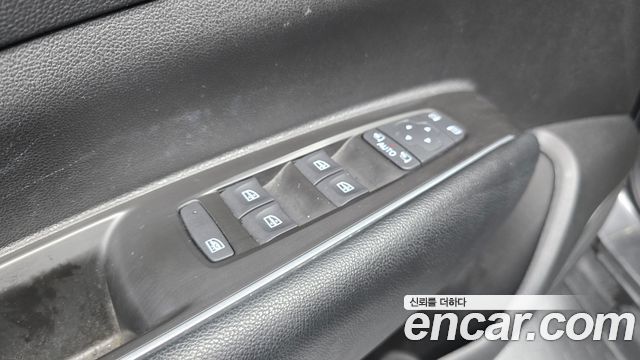 Renault Korea QM6 2021 — photo 28