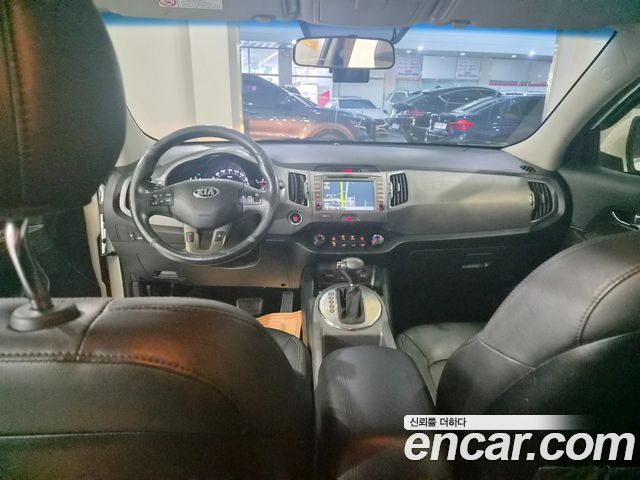 Kia Sportage 2016 — photo 8