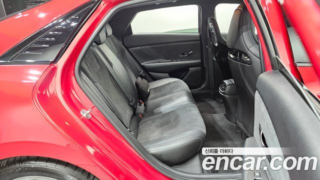 Hyundai AVANTE 2022 — photo 11