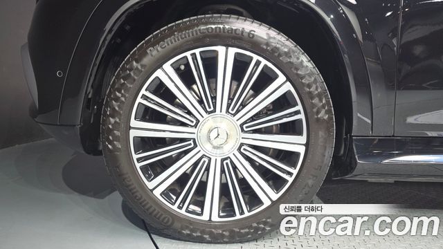 Mercedes-Benz GLS-Class 2023 — photo 5