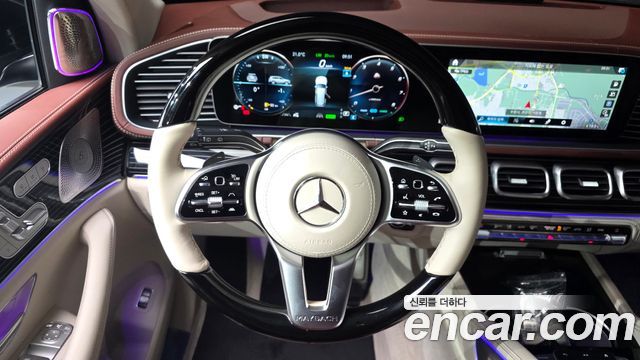 Mercedes-Benz GLS-Class 2023 — photo 13