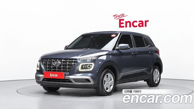 Hyundai Venue 2021 — photo 1