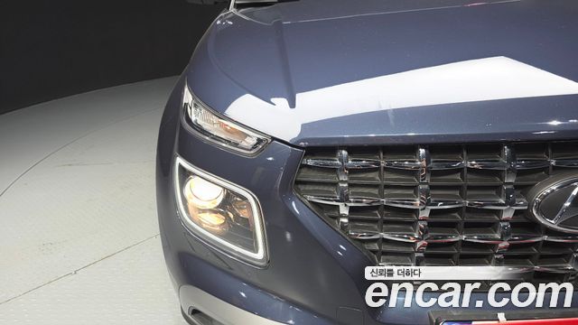 Hyundai Venue 2021 — photo 8