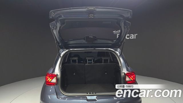 Hyundai Venue 2021 — photo 30