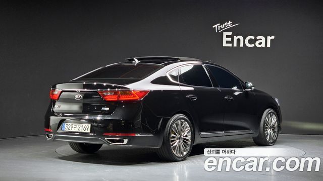 Kia K7 2018 — photo 2