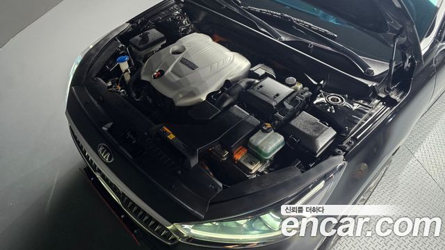 Kia K7 2018 — photo 6