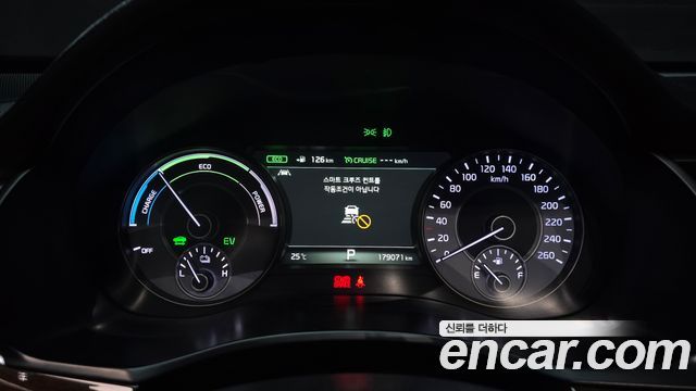 Kia K7 2018 — photo 8