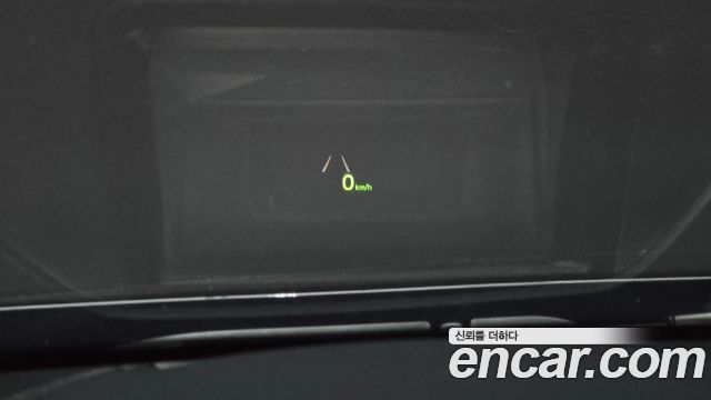 Kia K7 2018 — photo 17