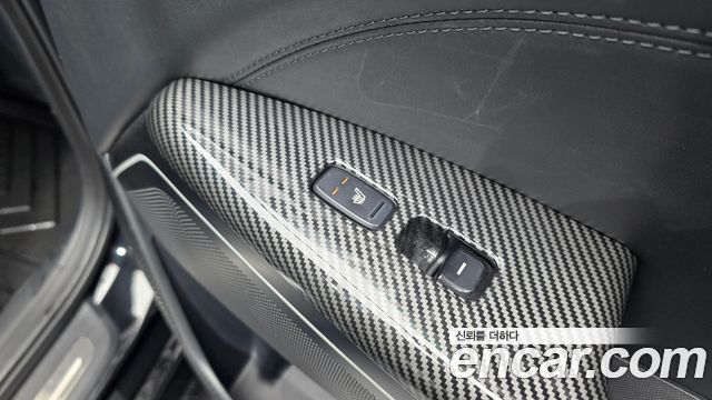 Kia K7 2018 — photo 20