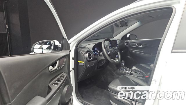 Hyundai Kona 2018 — photo 13