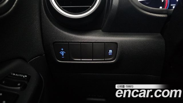 Hyundai Kona 2018 — photo 25