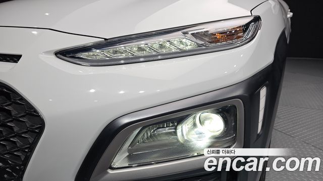 Hyundai Kona 2018 — photo 8