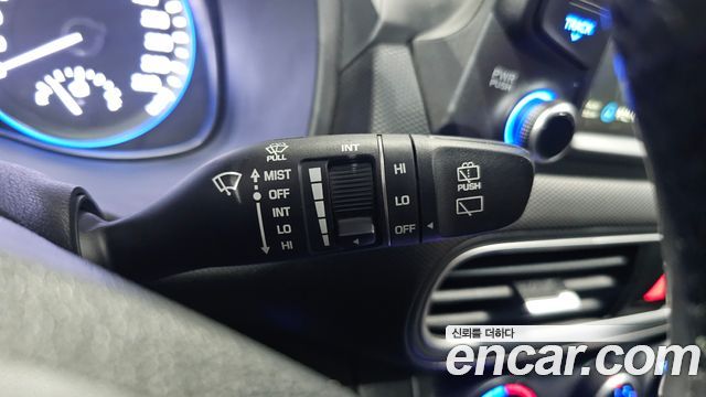 Hyundai Kona 2018 — photo 28