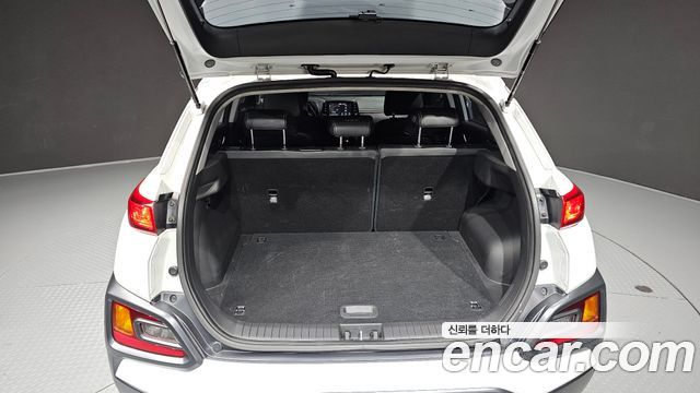 Hyundai Kona 2018 — photo 31