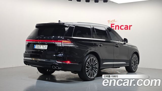 Lincoln Aviator 2022 — photo 2