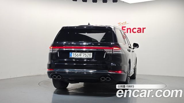 Lincoln Aviator 2022 — photo 4