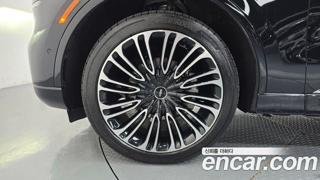 Lincoln Aviator 2022 — photo 5