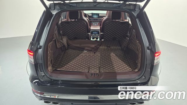 Lincoln Aviator 2022 — photo 24