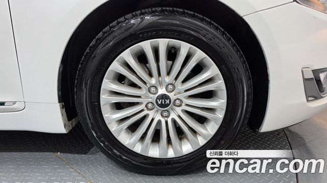 Kia K7 2014 — photo 5