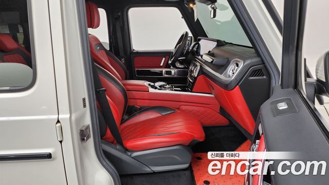 Mercedes-Benz G-Class 2021 — photo 11