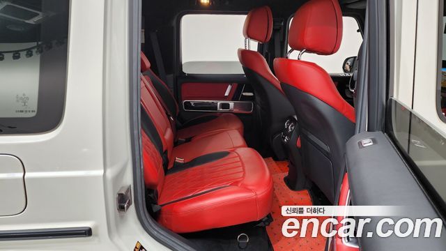 Mercedes-Benz G-Class 2021 — photo 12