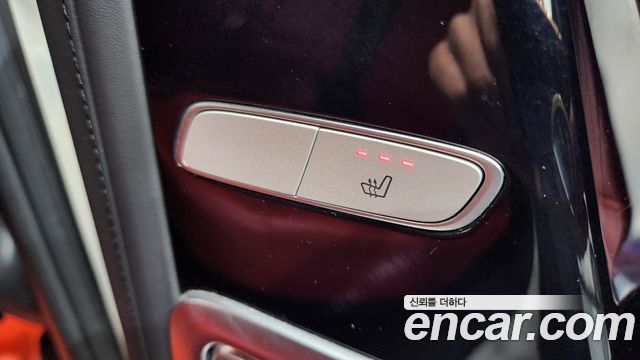 Mercedes-Benz G-Class 2021 — photo 19