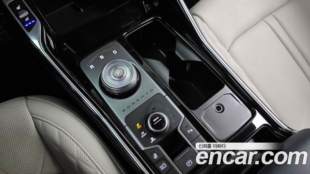 Kia Sorento 2024 — photo 12
