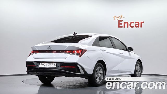Hyundai AVANTE 2024 — photo 2