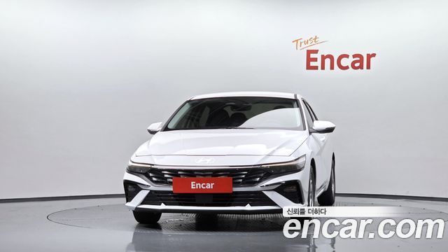 Hyundai AVANTE 2024 — photo 3